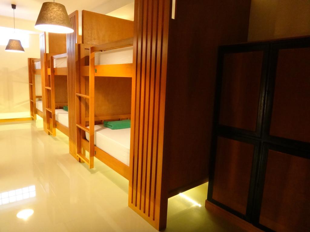 Phangan Pearl Hostel Haad Rin Dış mekan fotoğraf