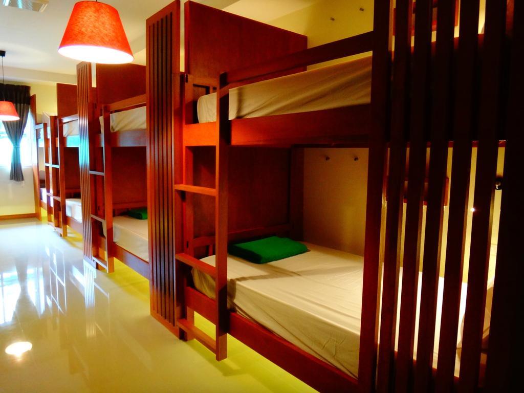 Phangan Pearl Hostel Haad Rin Dış mekan fotoğraf