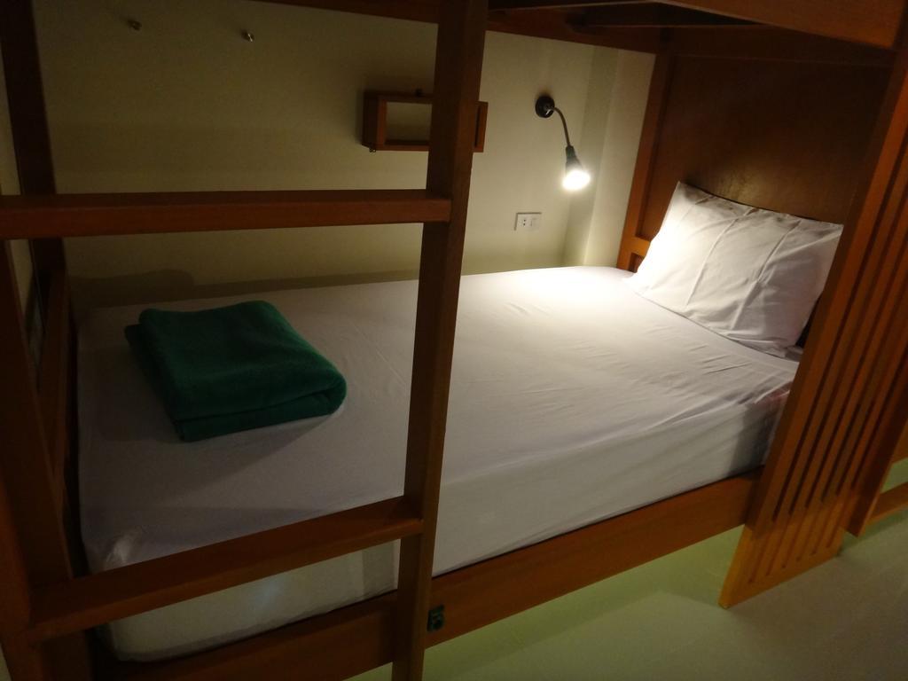 Phangan Pearl Hostel Haad Rin Oda fotoğraf