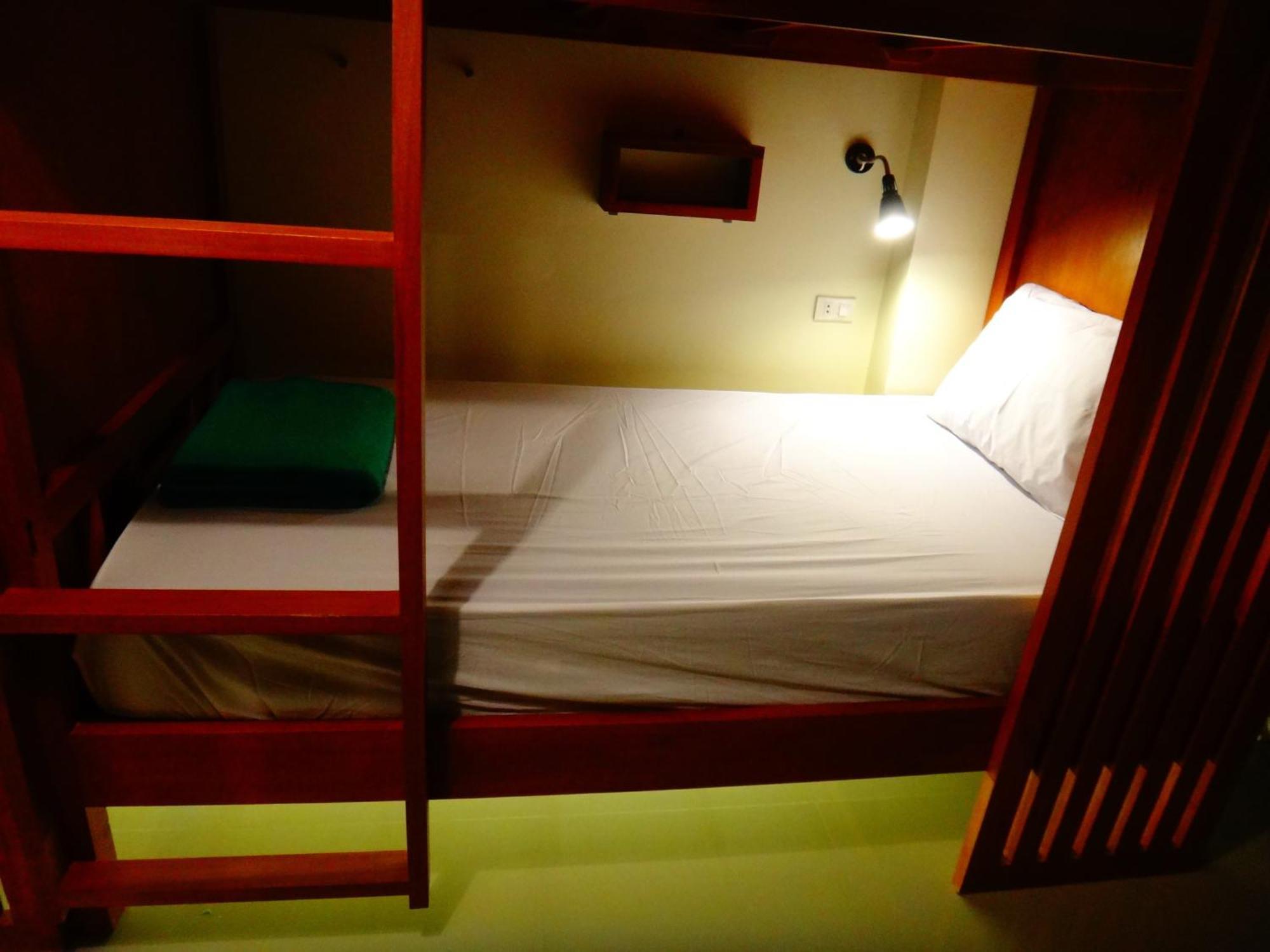Phangan Pearl Hostel Haad Rin Dış mekan fotoğraf