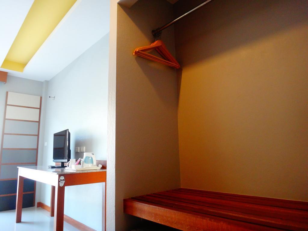 Phangan Pearl Hostel Haad Rin Dış mekan fotoğraf