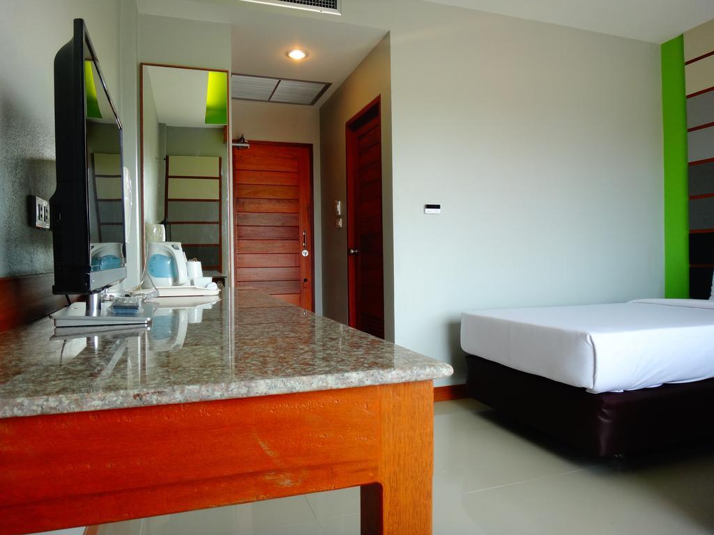 Phangan Pearl Hostel Haad Rin Dış mekan fotoğraf
