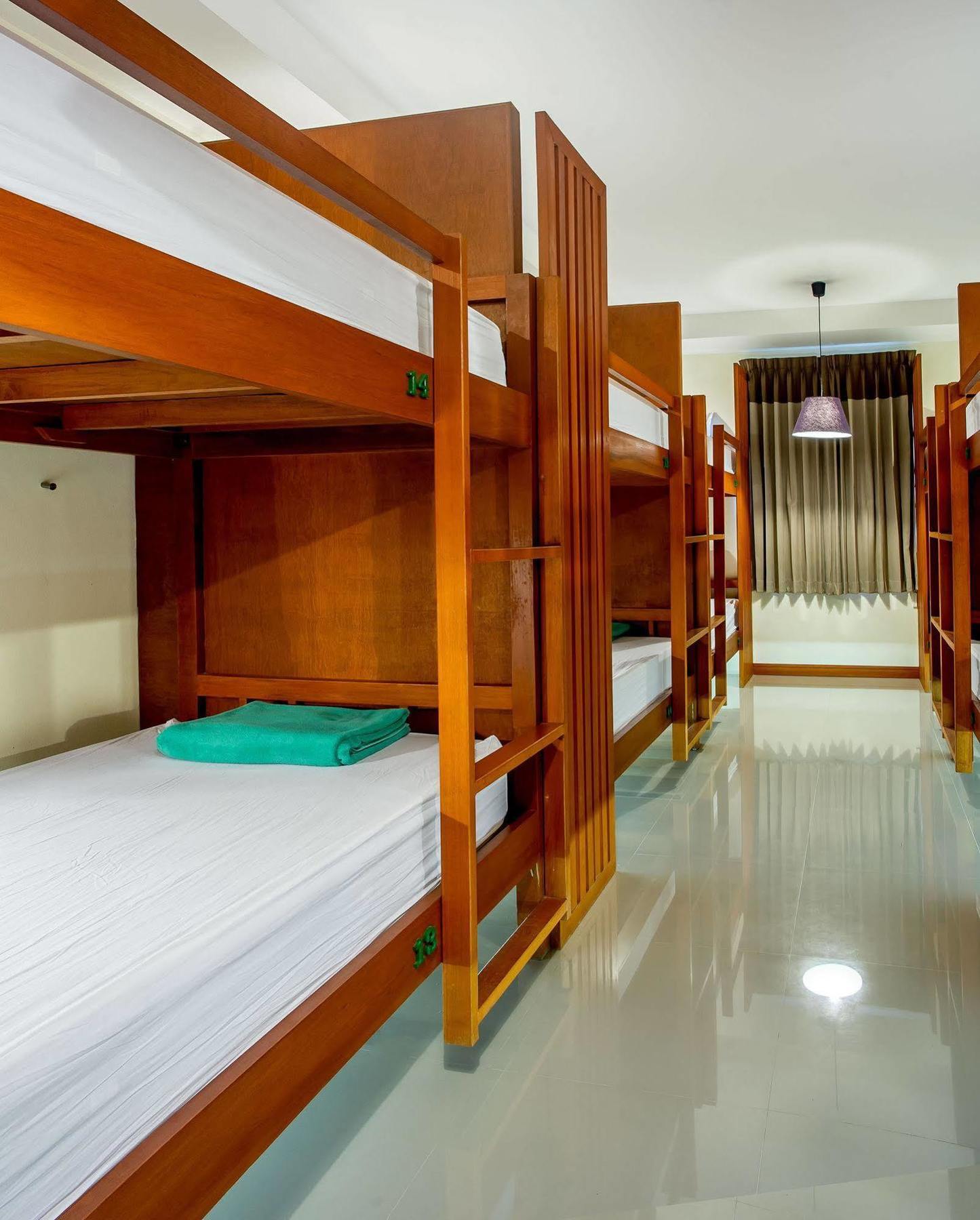 Phangan Pearl Hostel Haad Rin Dış mekan fotoğraf