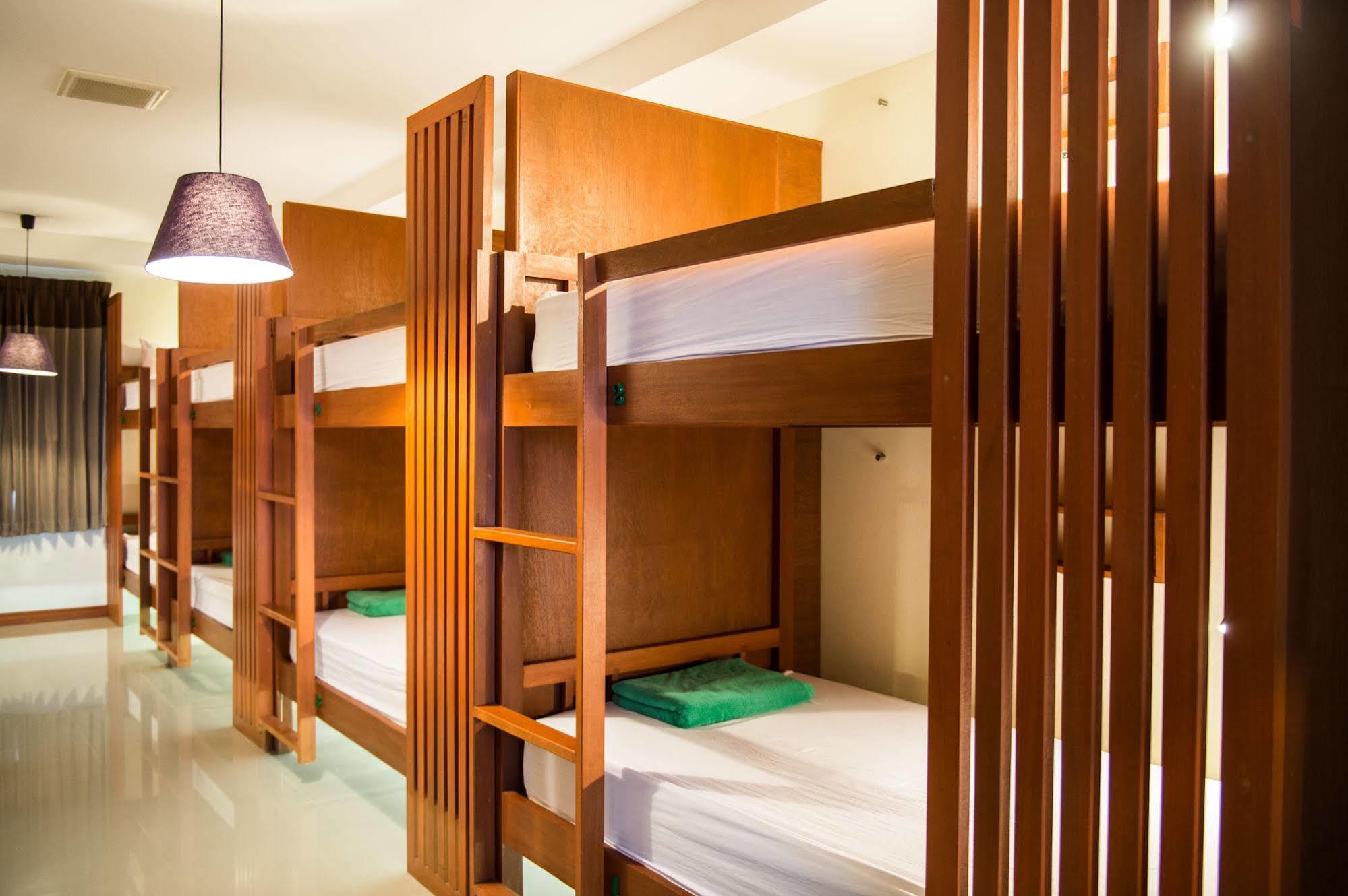 Phangan Pearl Hostel Haad Rin Dış mekan fotoğraf