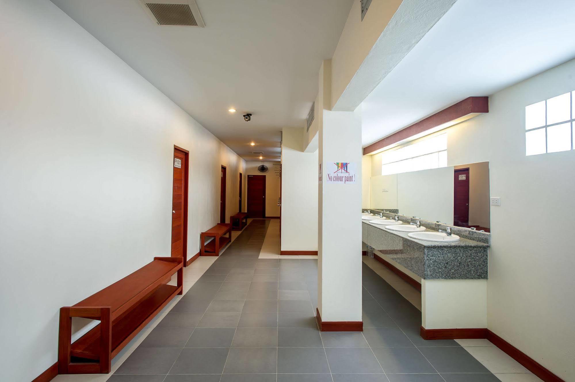 Phangan Pearl Hostel Haad Rin Dış mekan fotoğraf