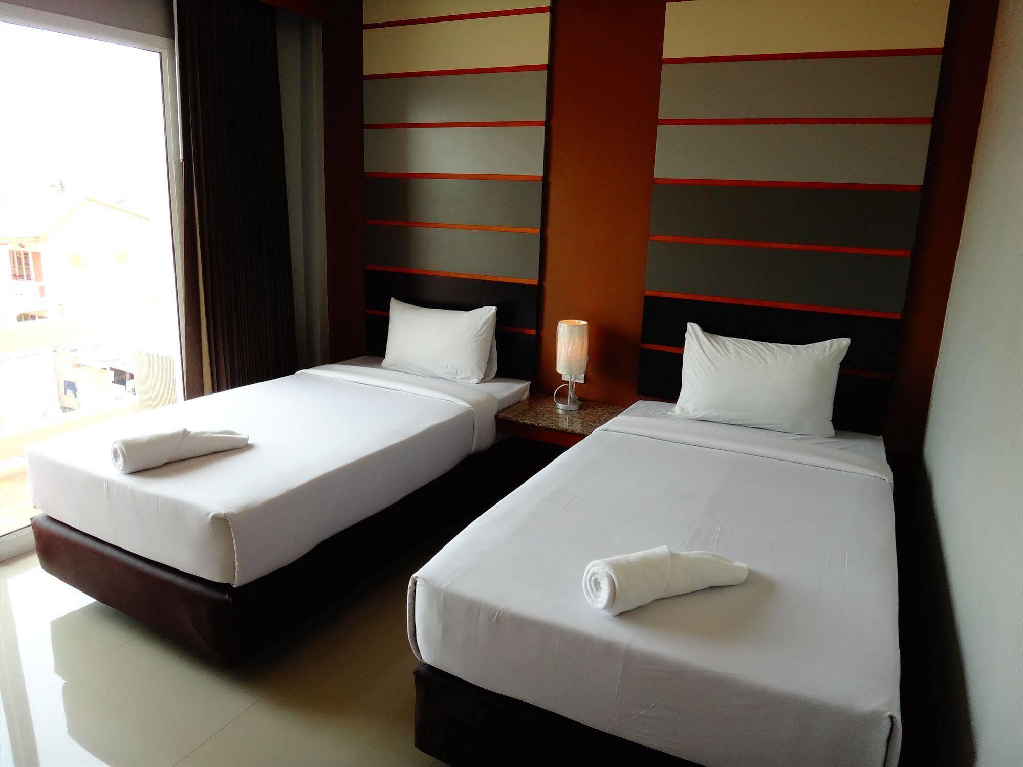 Phangan Pearl Hostel Haad Rin Dış mekan fotoğraf